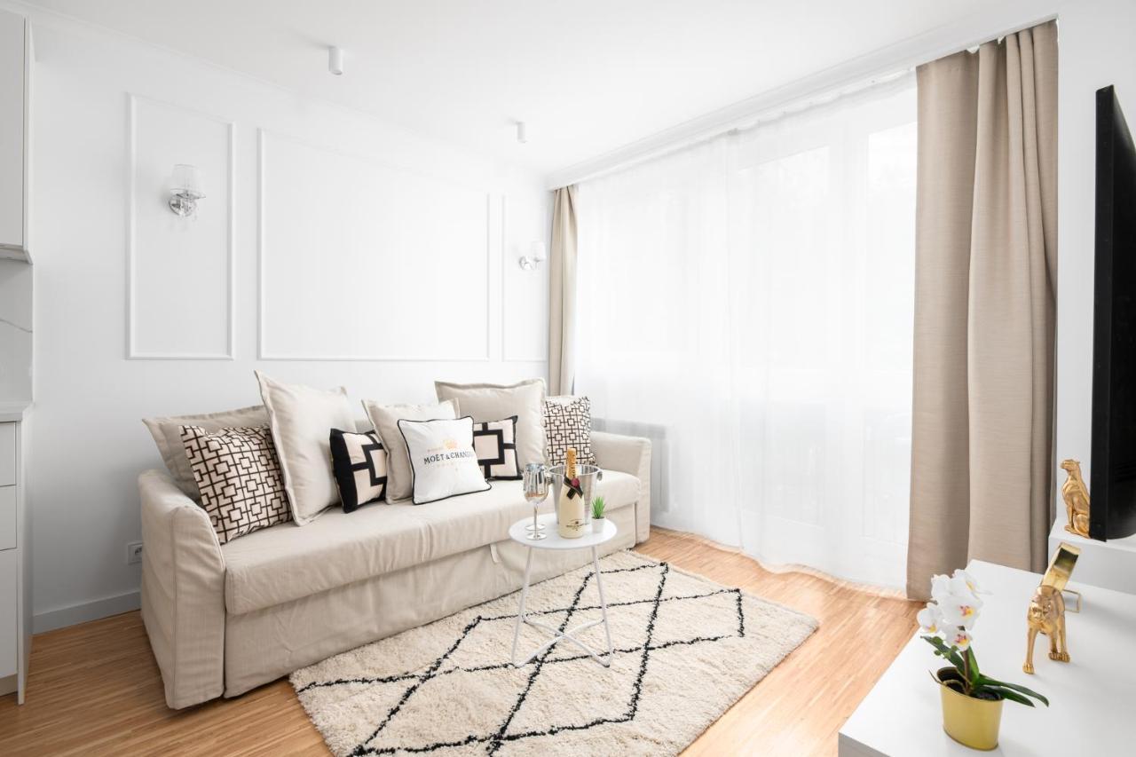 Glam & Modern By Cooee Apartments Warsaw Exterior photo