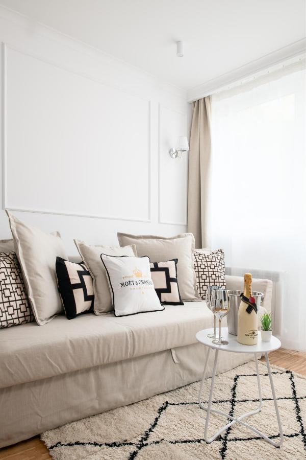 Glam & Modern By Cooee Apartments Warsaw Exterior photo